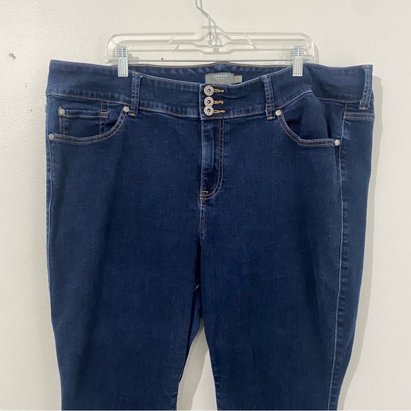 Torrid Jegging Jeans Womens 24 3 Button Comfort - Picture 2 of 8